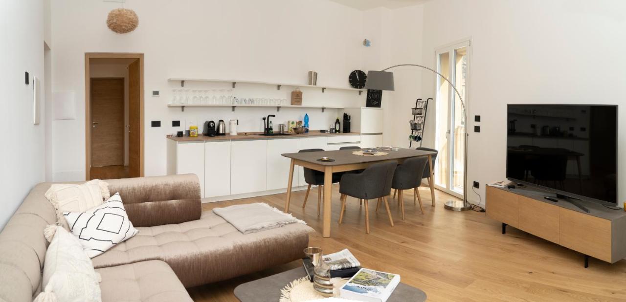 Serviced Apartments By Hotel De Charme Laveno Εξωτερικό φωτογραφία