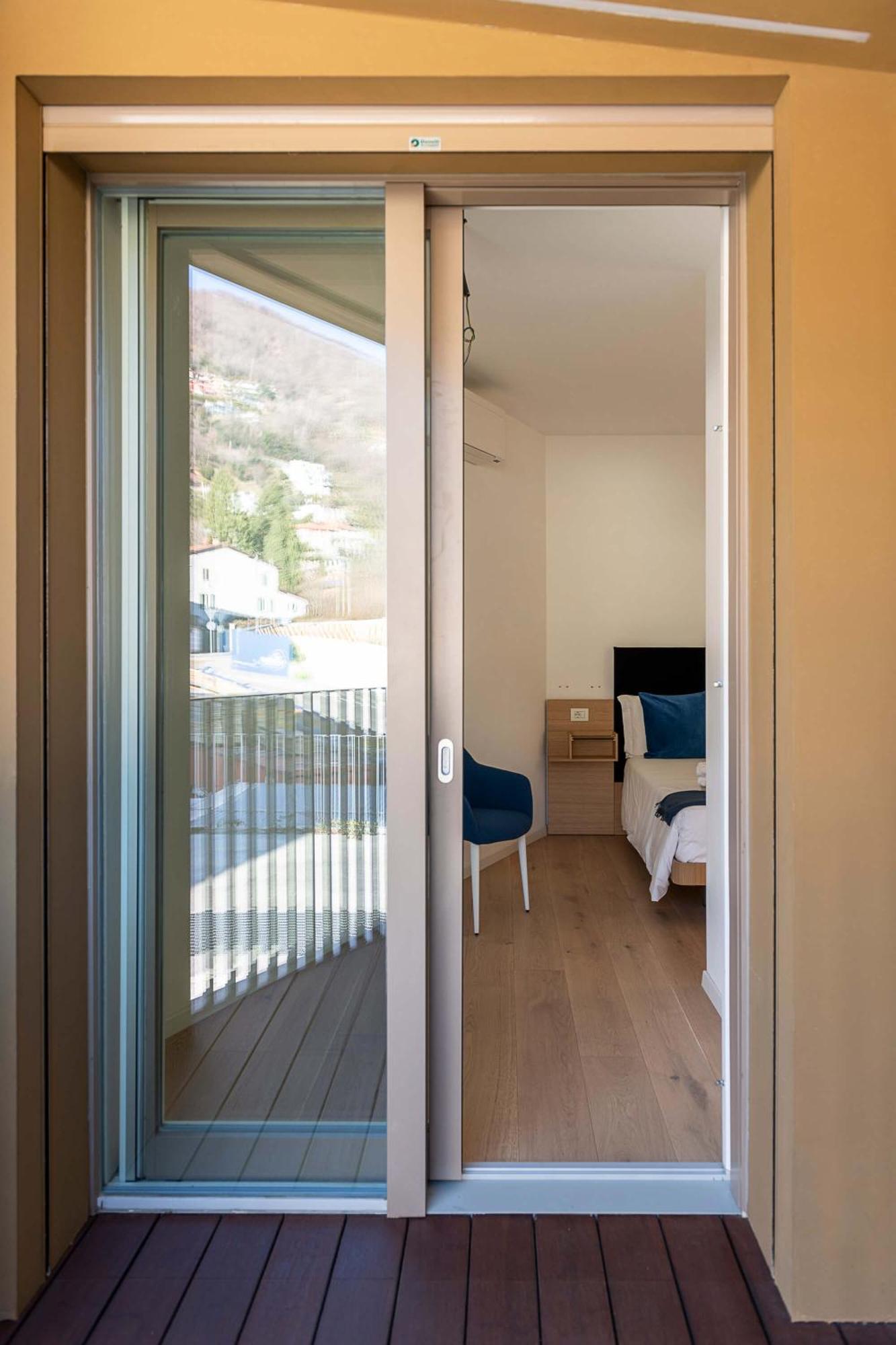 Serviced Apartments By Hotel De Charme Laveno Εξωτερικό φωτογραφία
